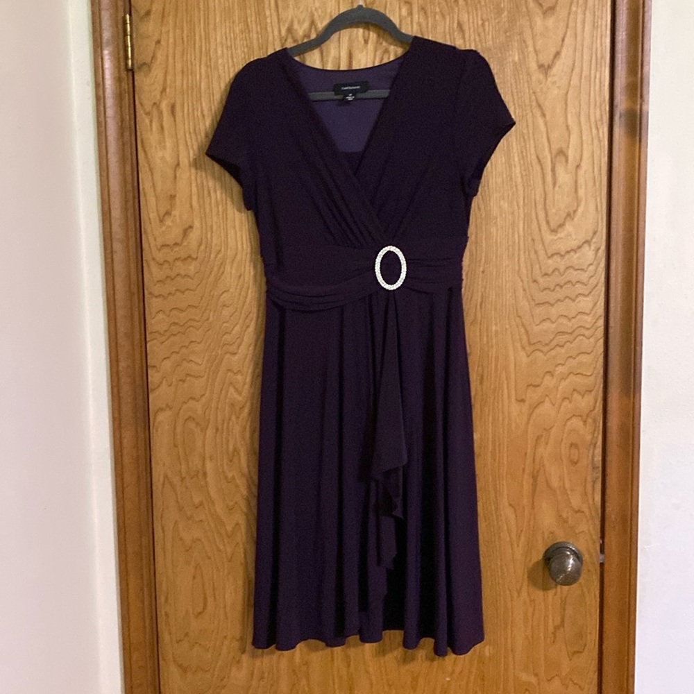 R&M Richards dress size 10 purple great condition worn as mother of bride dress
